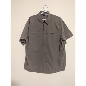 MEC Vented Fishing Shirt Men XL Dark Taupe Short Sleeve Button Up Hiking Outdoor